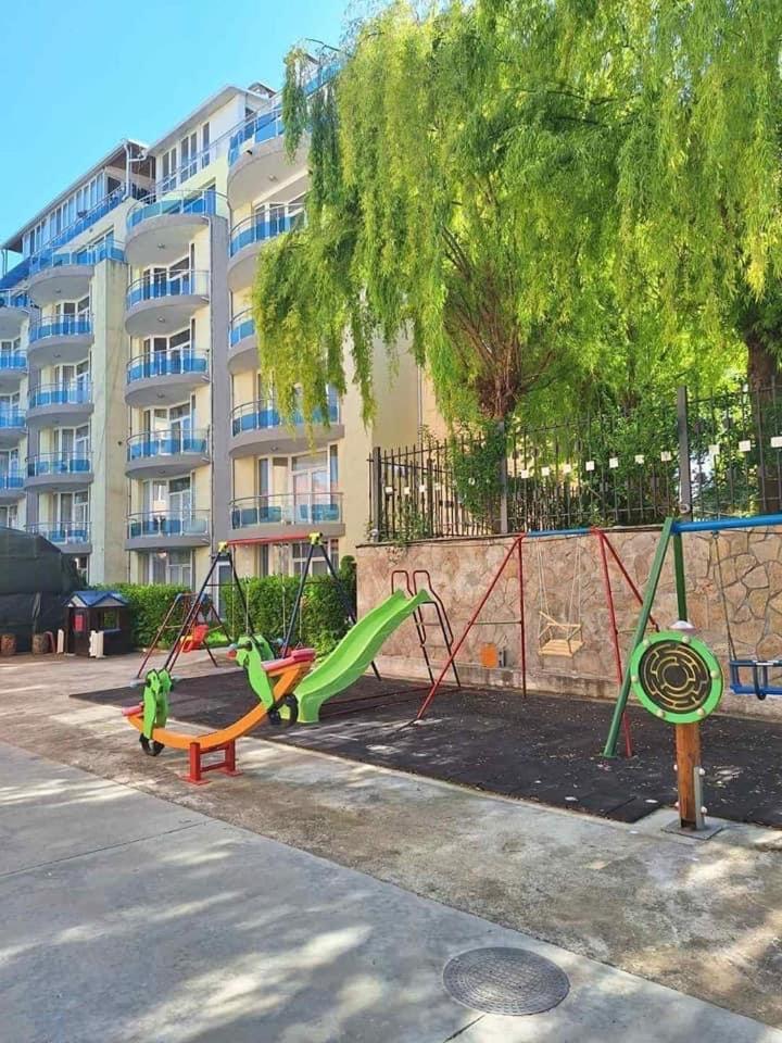 Oazis Cozy Beach Apartment Ravda Exteriör bild
